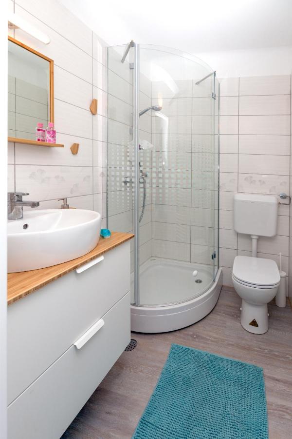 Big Yard Apartment Любляна Стая снимка